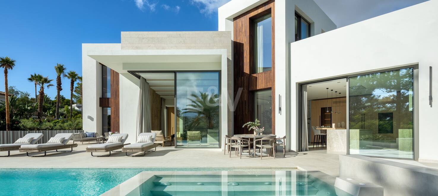Lyx modern design Villa Frontline Golf i Las Brisas