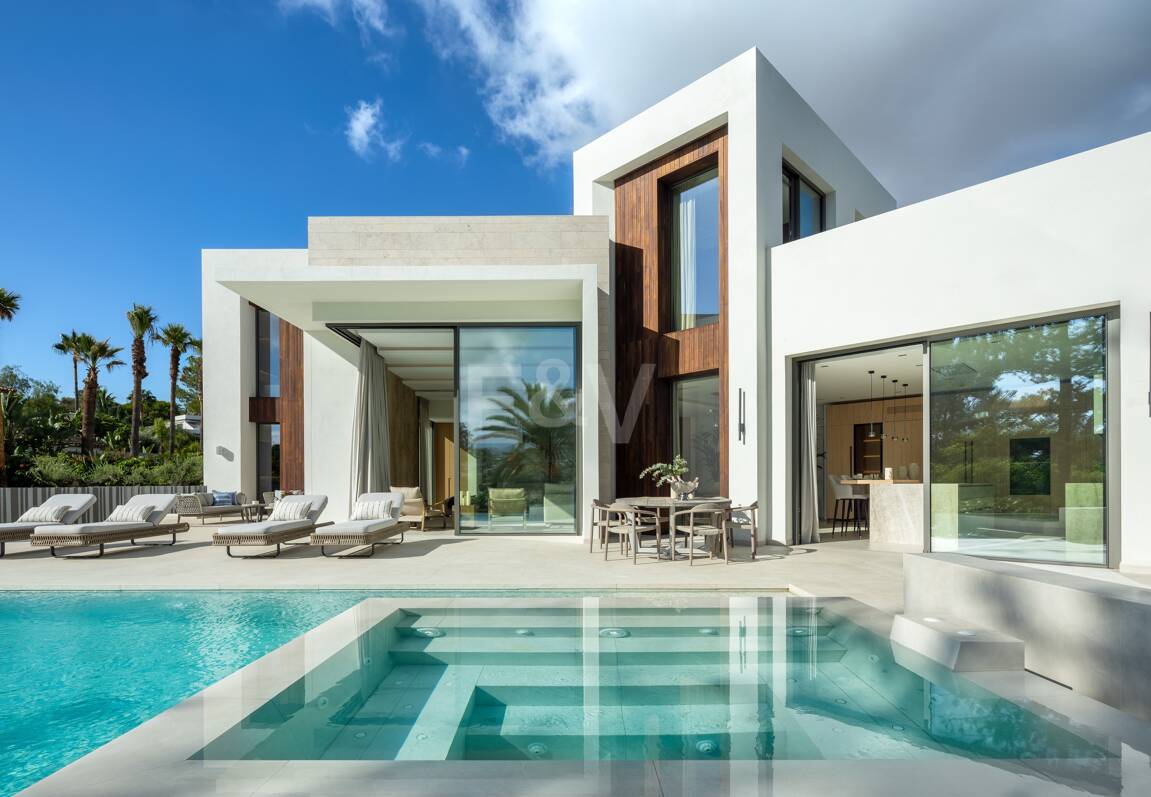 Lyx modern design Villa Frontline Golf i Las Brisas