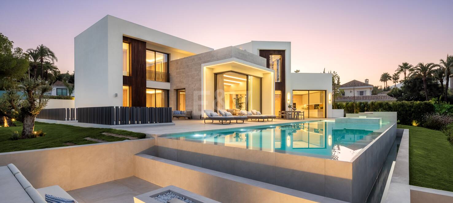 Lyx modern design Villa Frontline Golf i Las Brisas