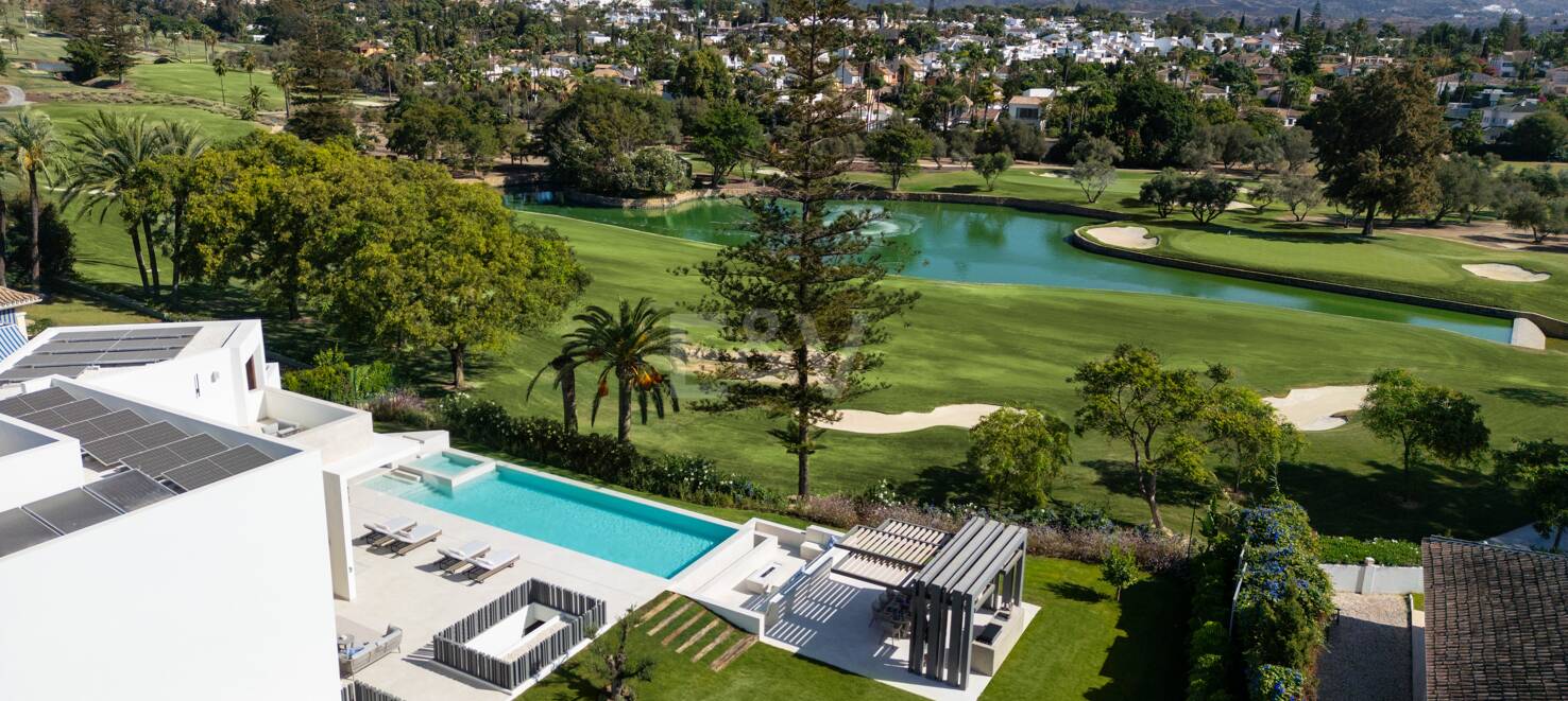 Lyx modern design Villa Frontline Golf i Las Brisas