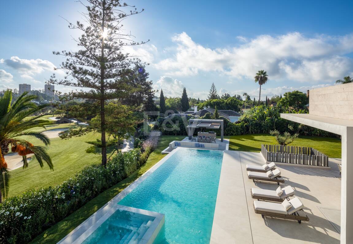 Lyx modern design Villa Frontline Golf i Las Brisas