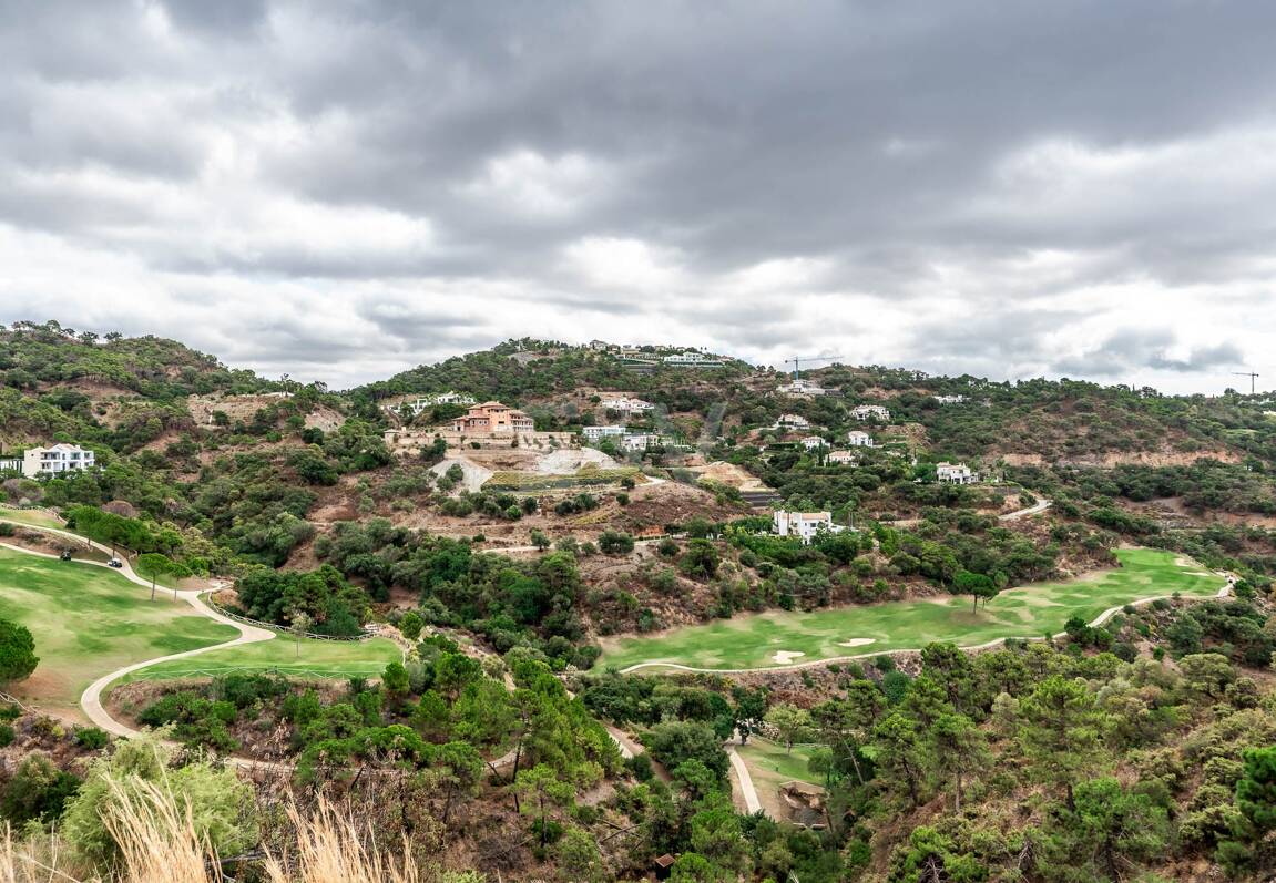 Prime Building Plot i La Zagaleta med fantastisk utsikt över golfen