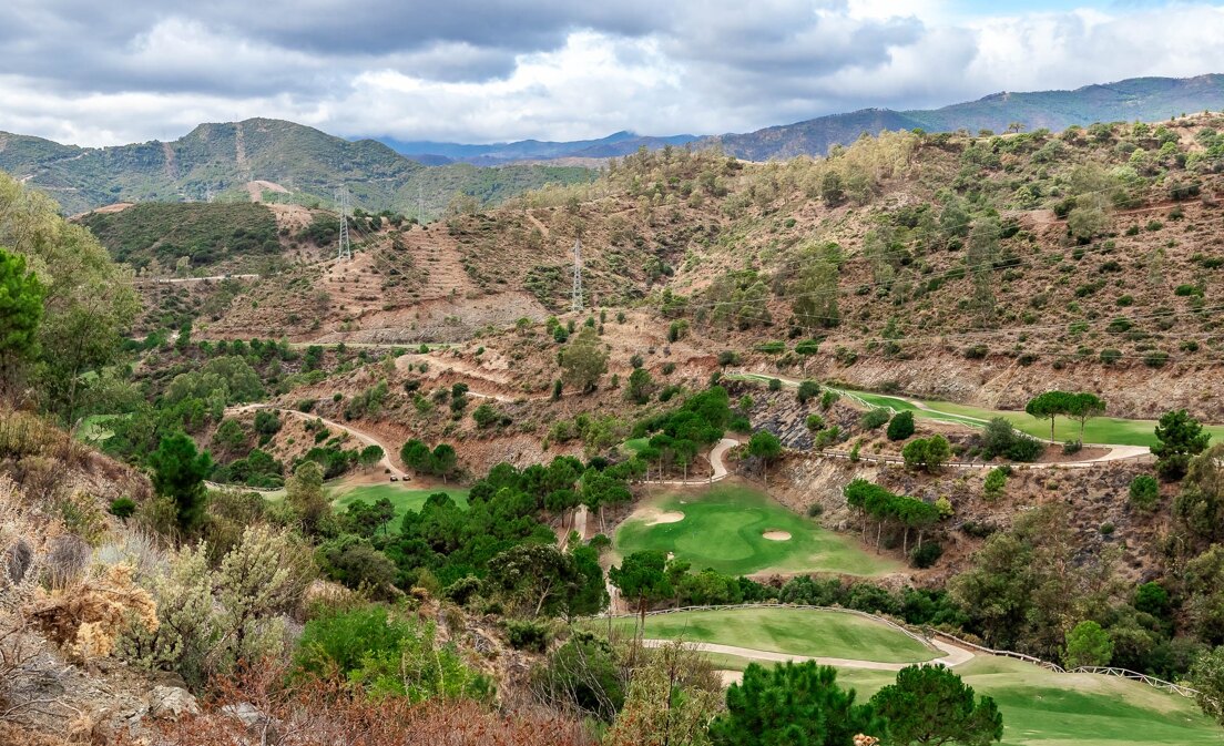 Prime Building Plot in La Zagaleta with Stunning Golf Views