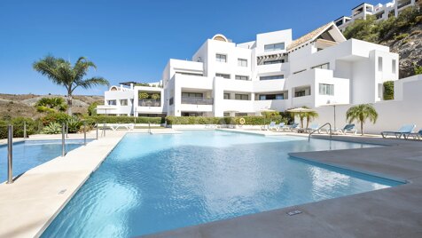 Atico duplex con piscina en Flamingos Golf Resort