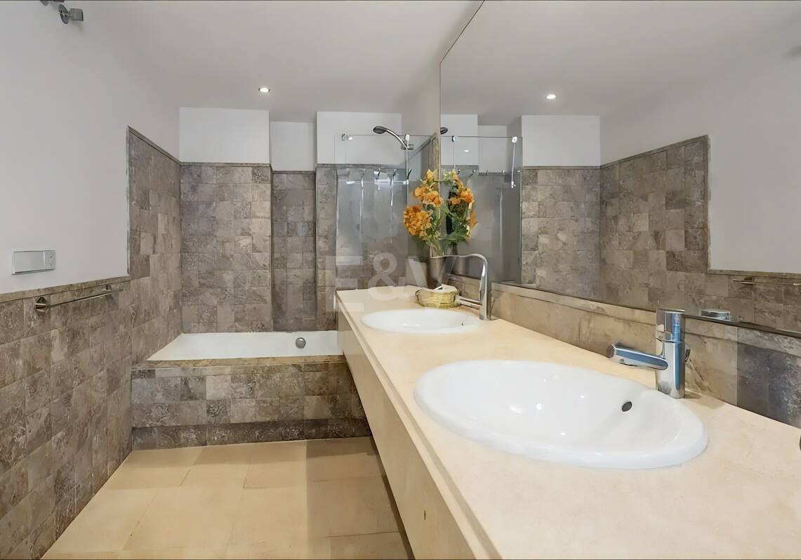 Atico duplex con piscina privada en Flamingos Golf Resort