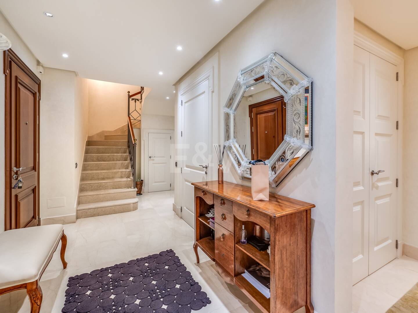 Luxury penthouse in beachfront complex Los Monteros. Minimum stay 2 months.