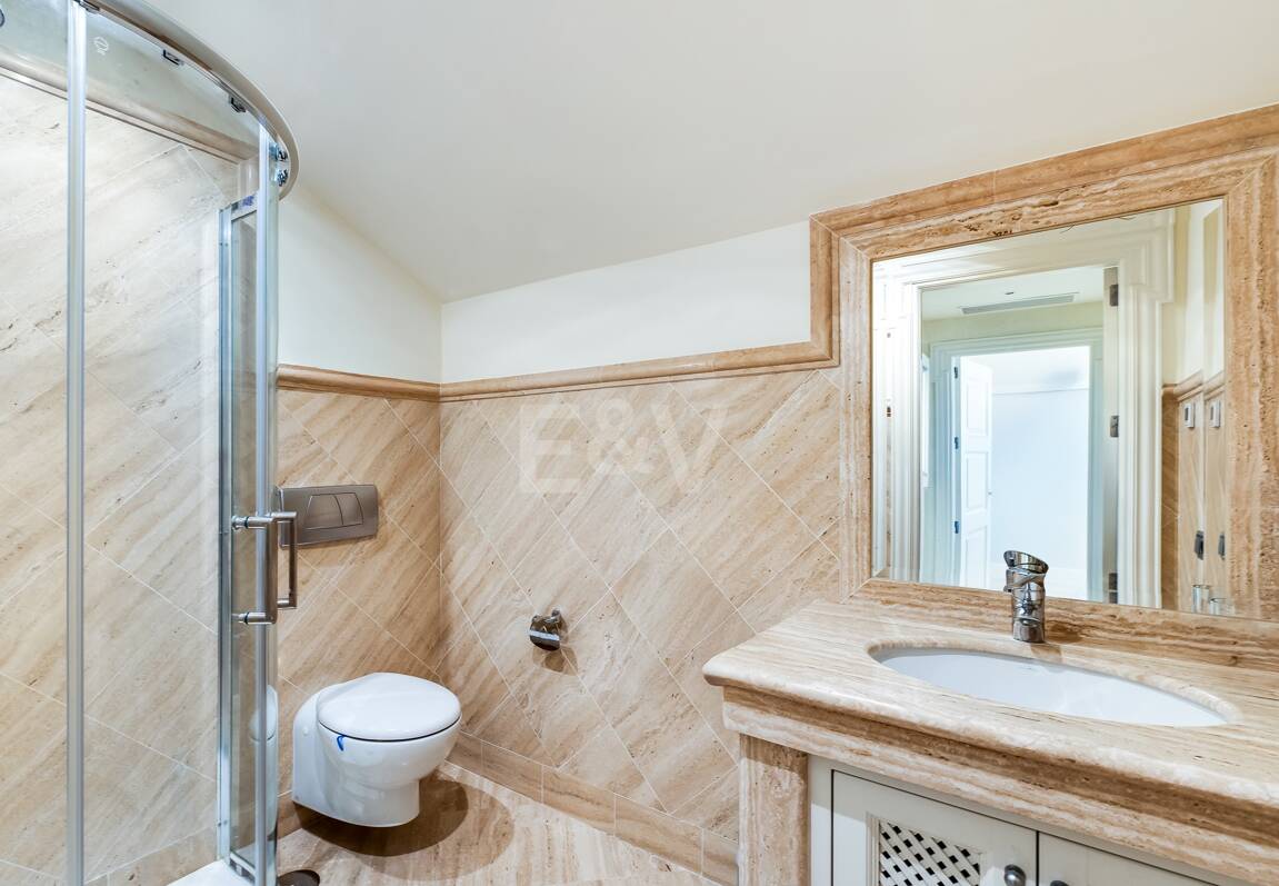 Luxury penthouse in beachfront complex Los Monteros. Minimum stay 2 months.