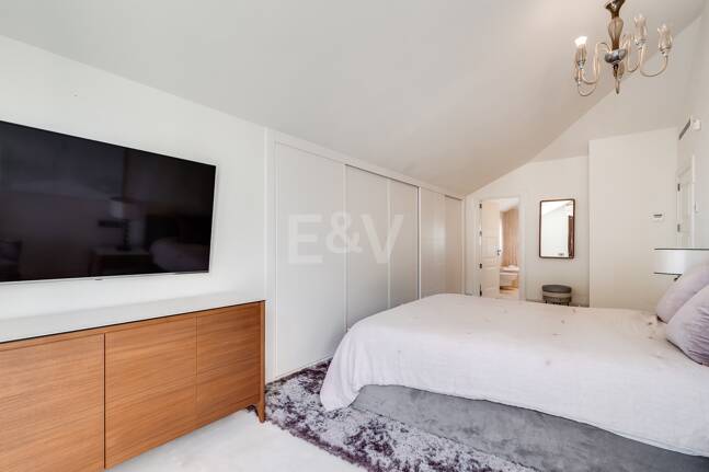 Luxury penthouse in beachfront complex Los Monteros. Minimum stay 2 months.