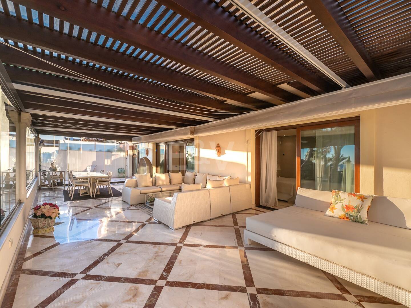 Luxury penthouse in beachfront complex Los Monteros. Minimum stay 2 months.