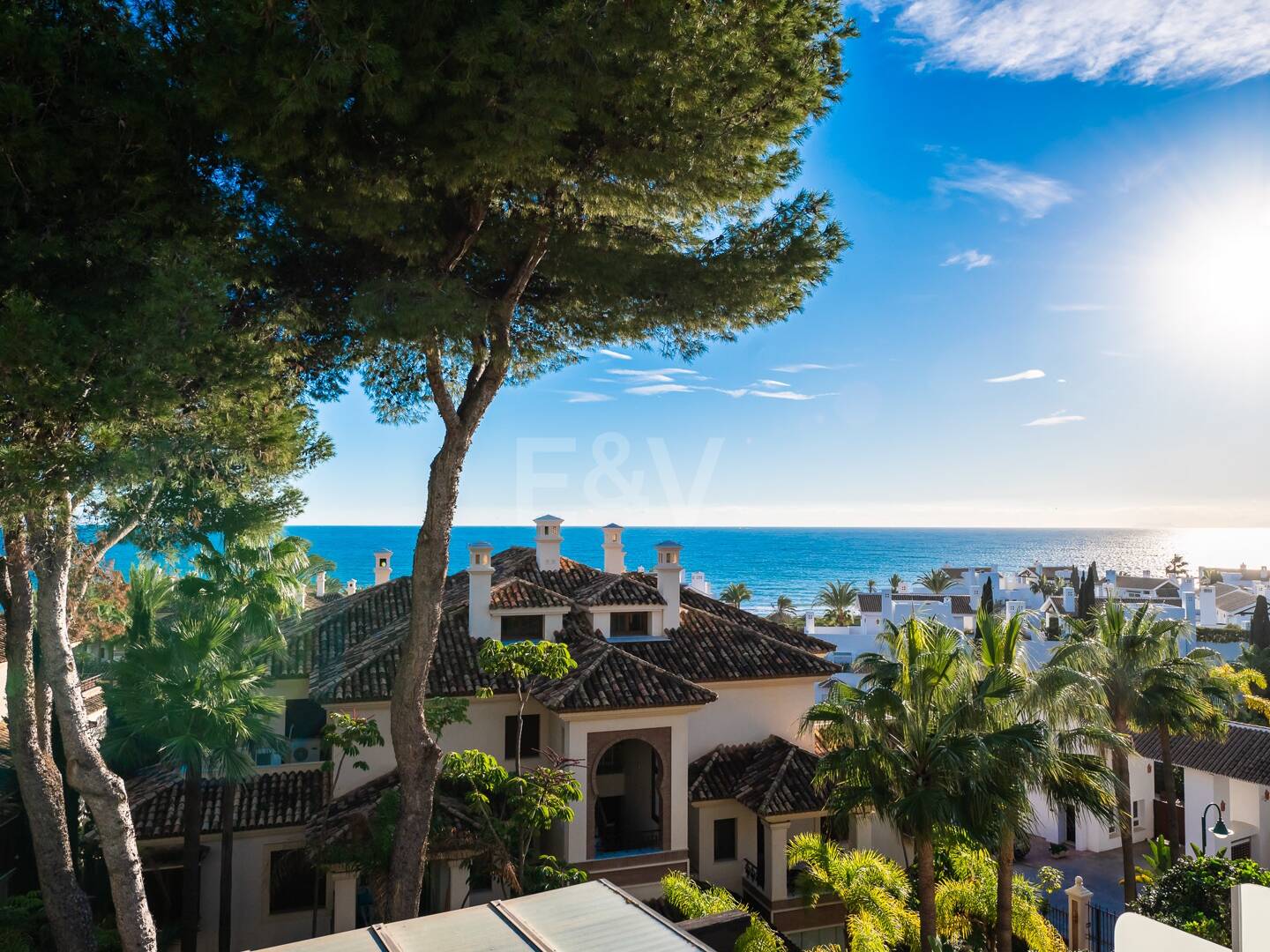 Luxury penthouse in beachfront complex Los Monteros. Minimum stay 2 months.