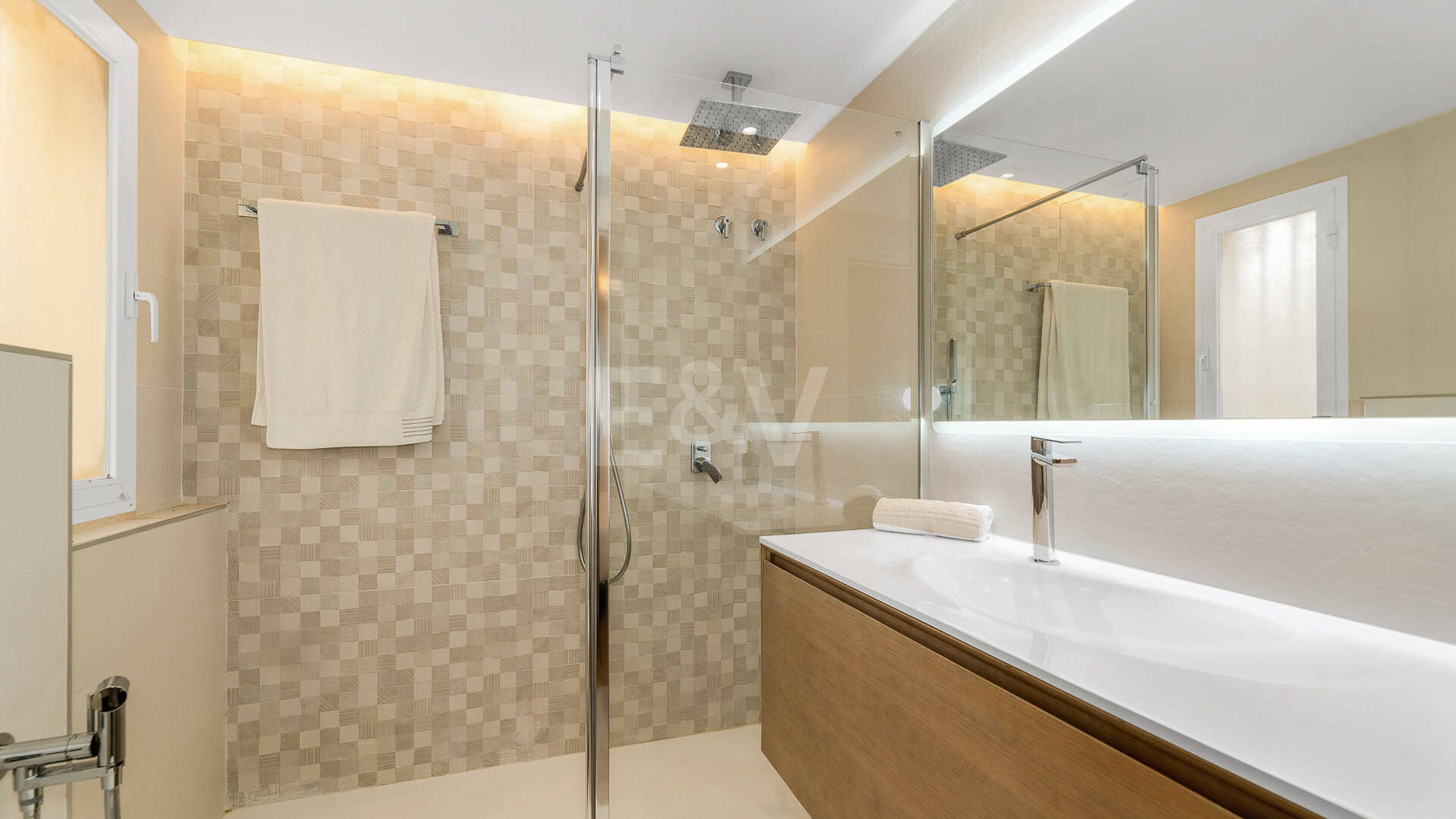 Impecable Appartement rez de chaussée près de la mer