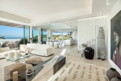 Villa contemporánea con vistas panorámicas y lujosas comodidades en El Herrojo, La Quinta