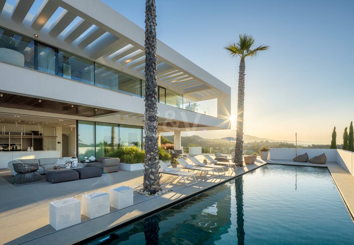 Samtida Villa med panoramautsikt och lyxiga bekvämligheter i La Quinta