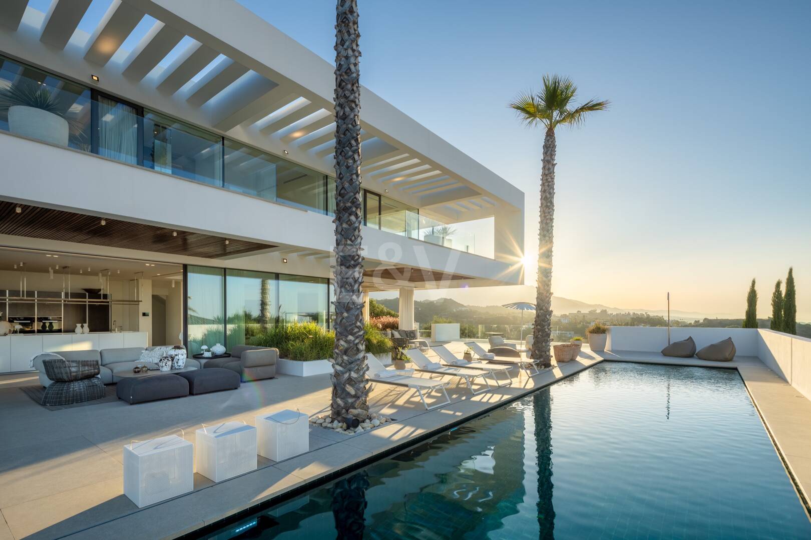 Samtida Villa med panoramautsikt och lyxiga bekvämligheter i La Quinta