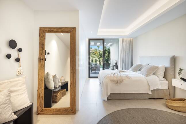 Samtida Villa med panoramautsikt och lyxiga bekvämligheter i La Quinta