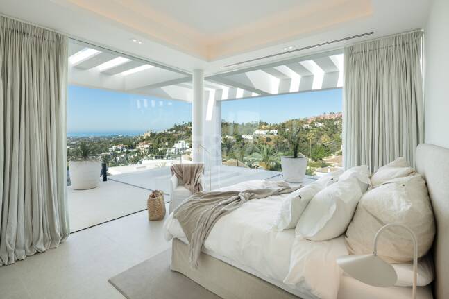 Samtida Villa med panoramautsikt och lyxiga bekvämligheter i La Quinta