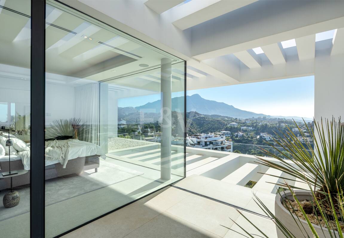 Samtida Villa med panoramautsikt och lyxiga bekvämligheter i La Quinta