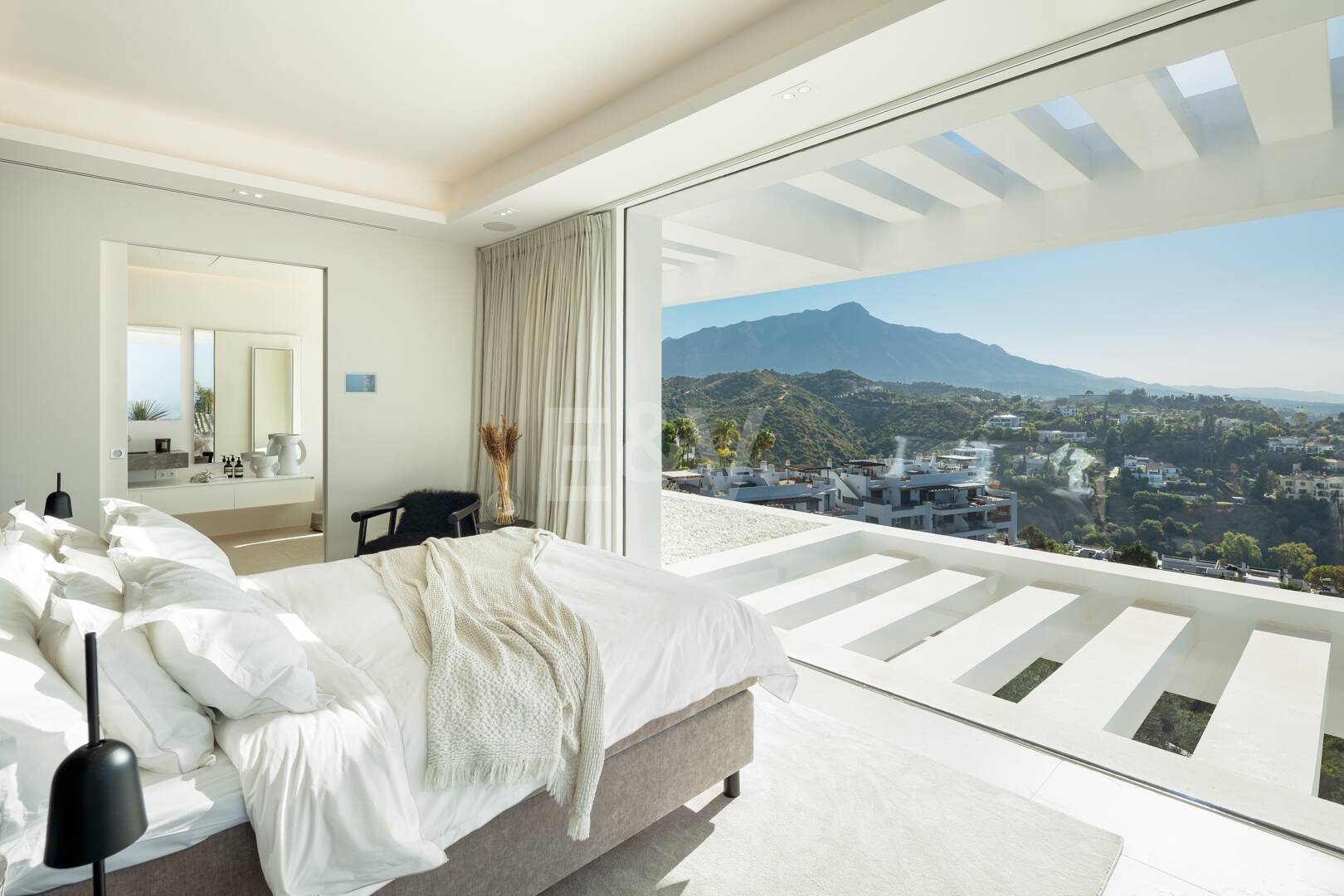 Samtida Villa med panoramautsikt och lyxiga bekvämligheter i La Quinta