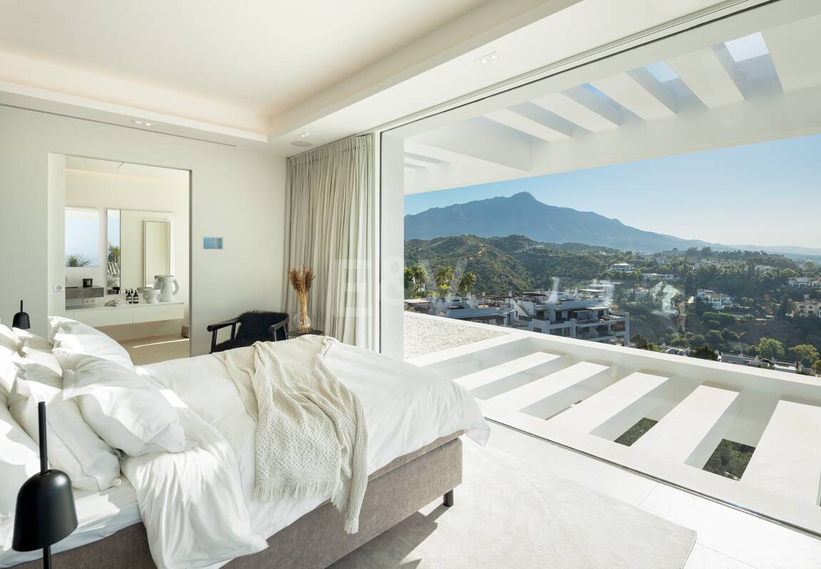 Samtida Villa med panoramautsikt och lyxiga bekvämligheter i La Quinta