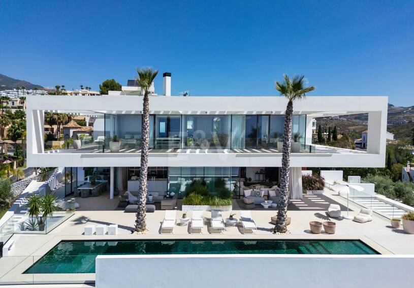 Samtida Villa med panoramautsikt och lyxiga bekvämligheter i La Quinta