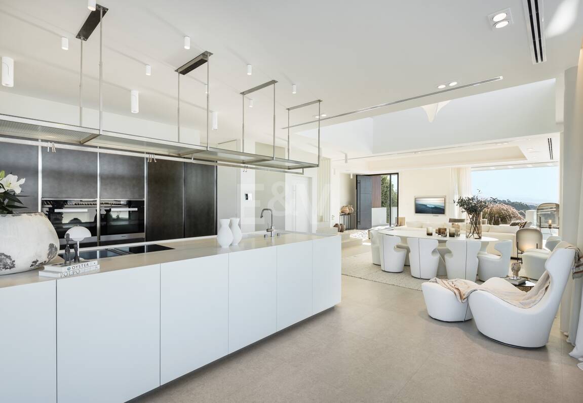 Samtida Villa med panoramautsikt och lyxiga bekvämligheter i La Quinta