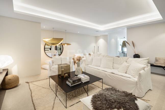 Samtida Villa med panoramautsikt och lyxiga bekvämligheter i La Quinta