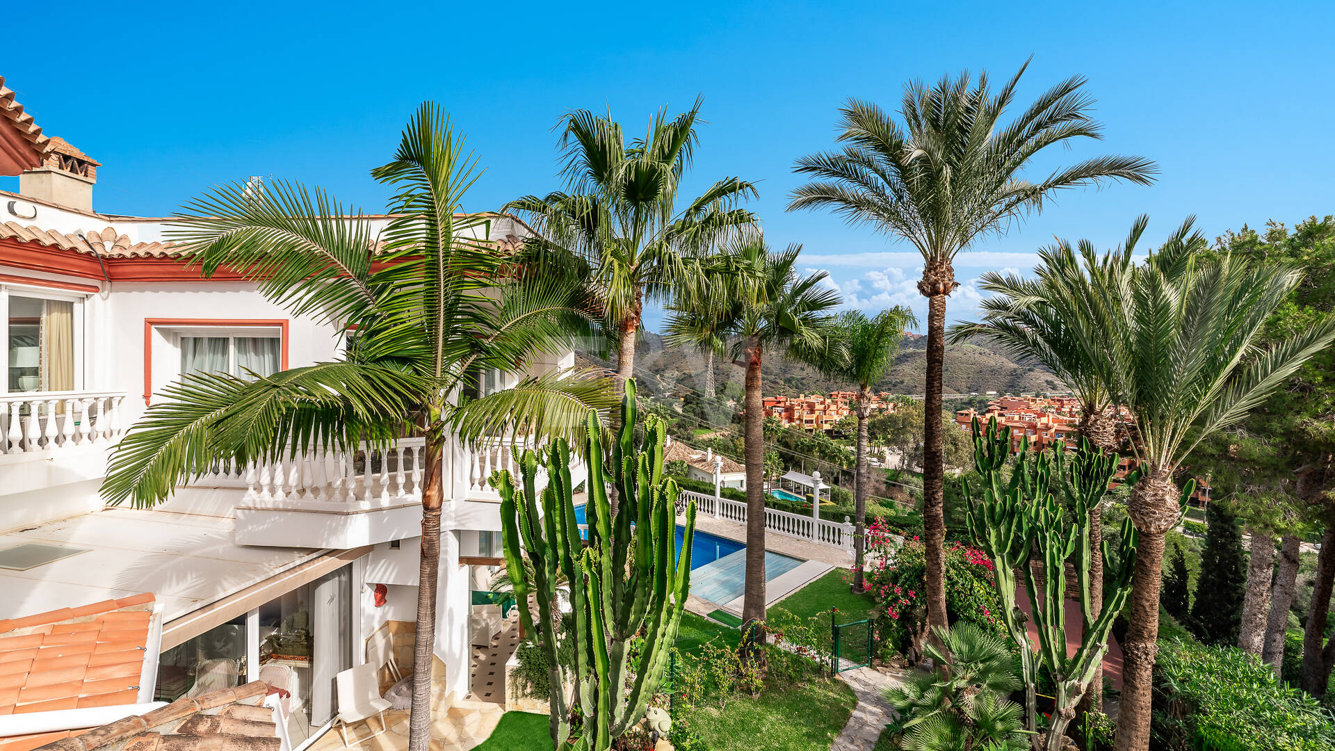 Elegant Family Villa med panoramautsikt i Hacienda Las Chapas