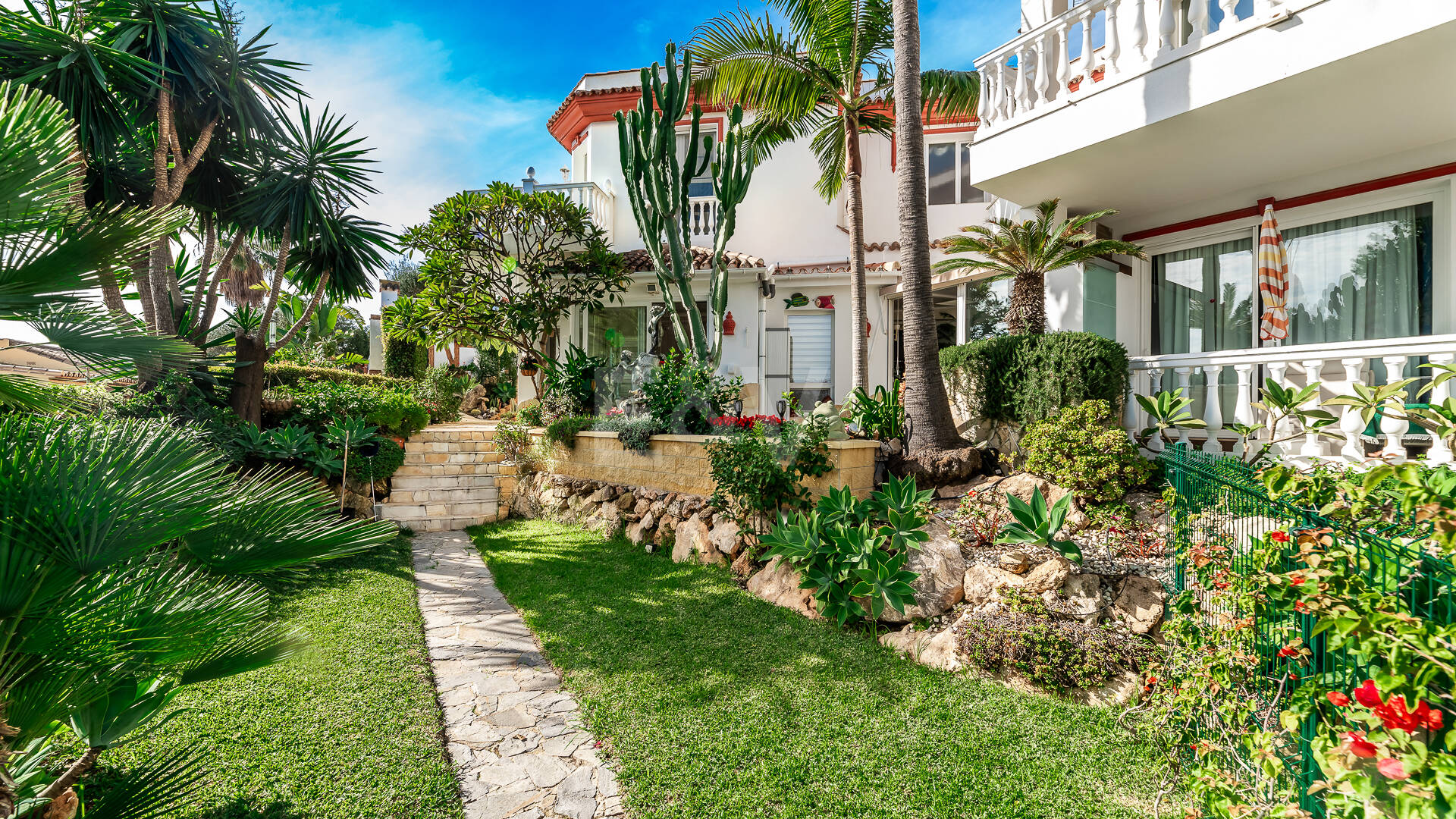 Villa de famille élégante avec vues panoramiques à Hacienda Las Chapas