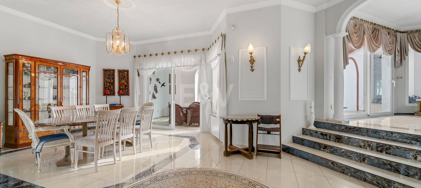 Elegant Family Villa med panoramautsikt i Hacienda Las Chapas