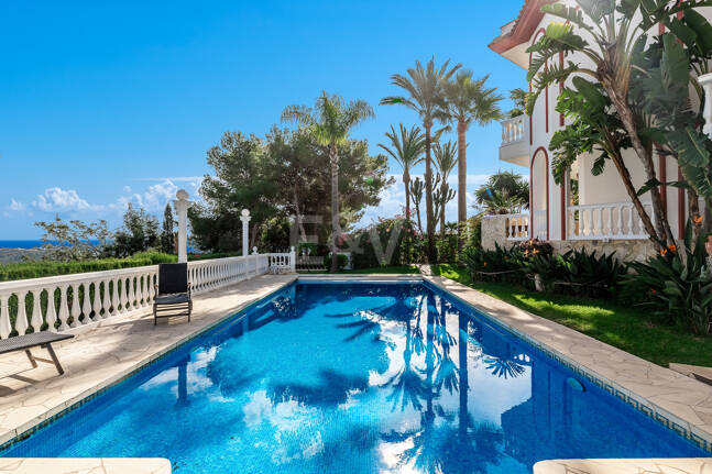 Elegant Family Villa med panoramautsikt i Hacienda Las Chapas