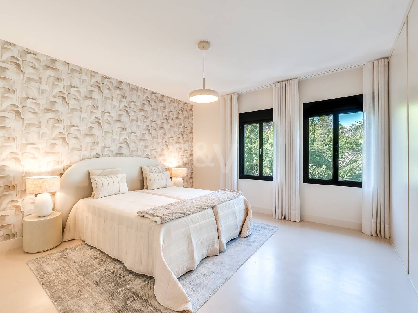 Apartamento modernizado en Puerto Banús