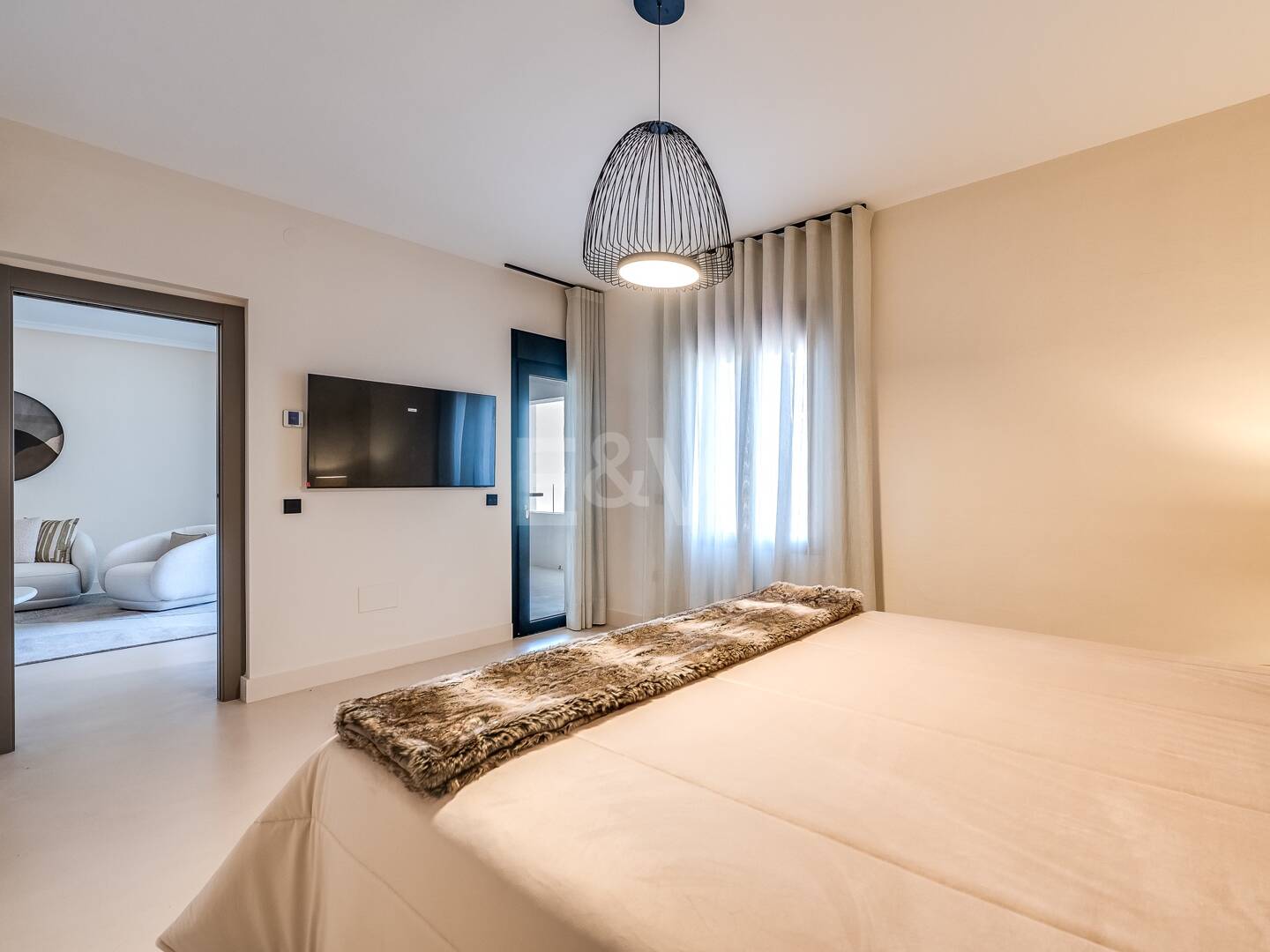 Apartamento modernizado en Puerto Banús