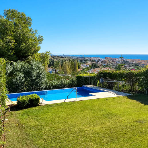 Elegant Villa med hisnande utsikt i Xarblanca, Marbella
