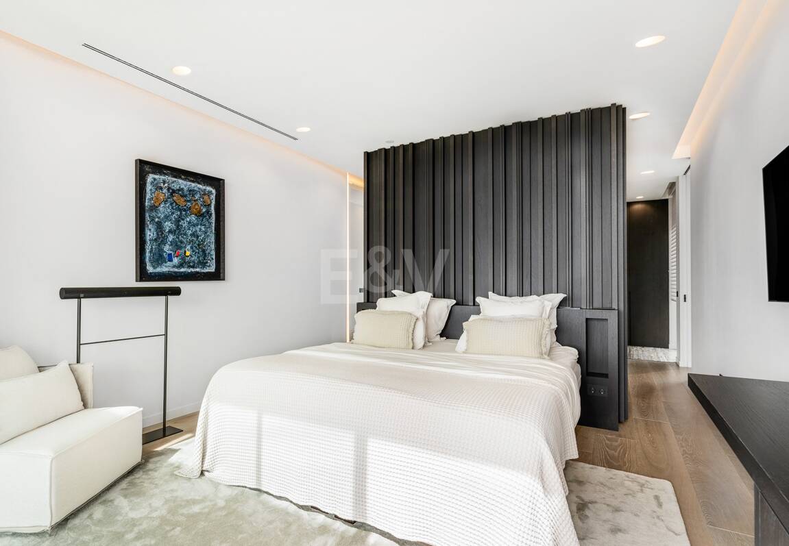 Spektakulär villa i Los Flamingos med panoramautsikt över havet