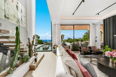 Spektakulär villa i Los Flamingos med panoramautsikt över havet