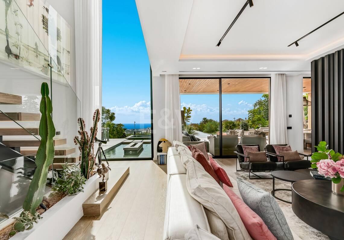 Spektakuläre Villa in Los Flamingos mit Panoramablick aufs Meer