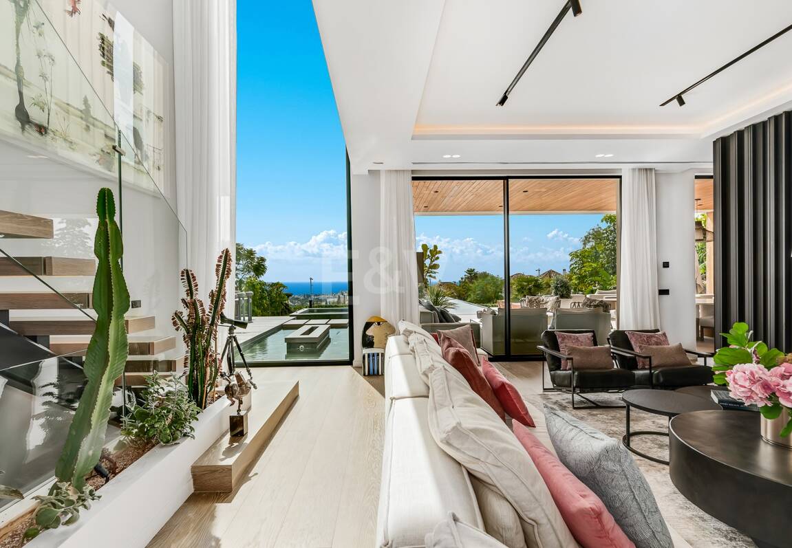 Spektakulär villa i Los Flamingos med panoramautsikt över havet