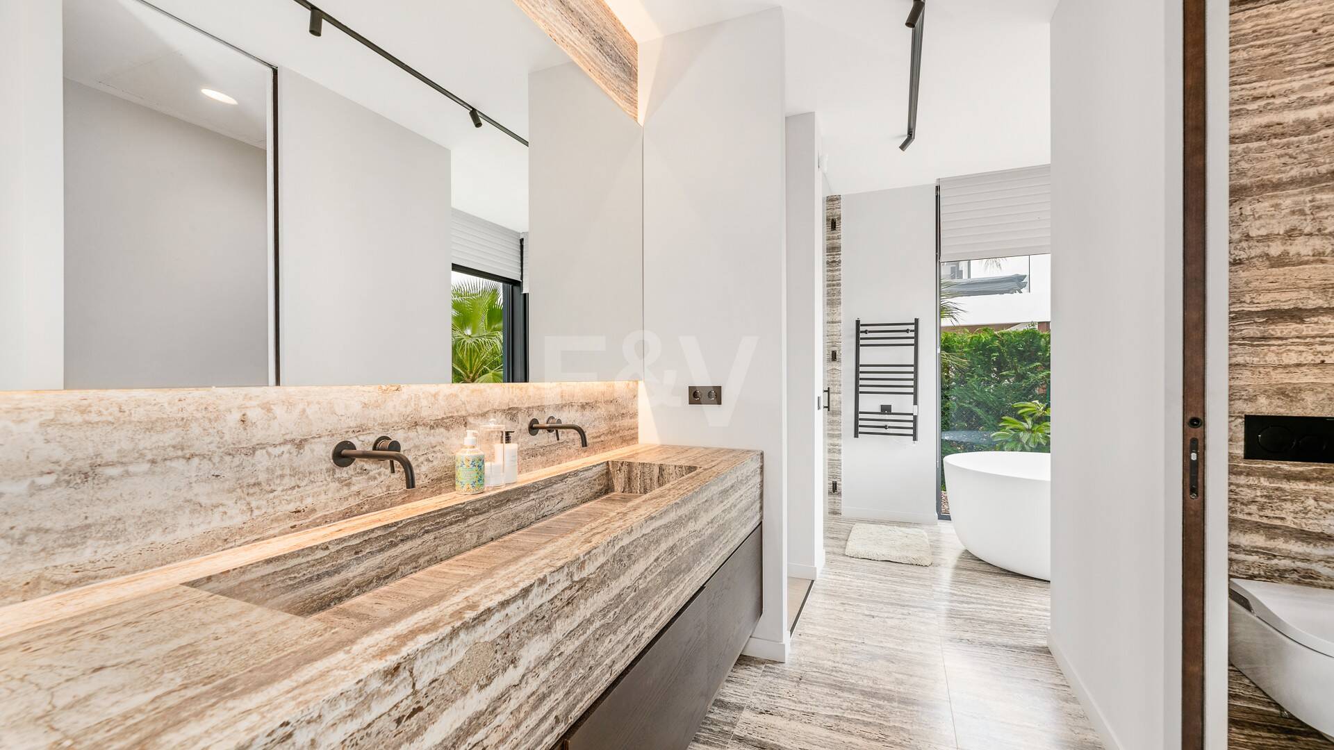 Spektakulär villa i Los Flamingos med panoramautsikt över havet