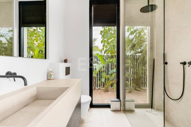 Spektakulär villa i Los Flamingos med panoramautsikt över havet