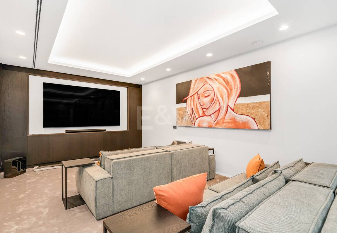 Spektakulär villa i Los Flamingos med panoramautsikt över havet