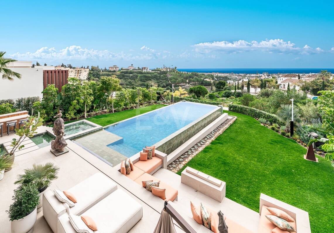 Spektakuläre Villa in Los Flamingos mit Panoramablick aufs Meer