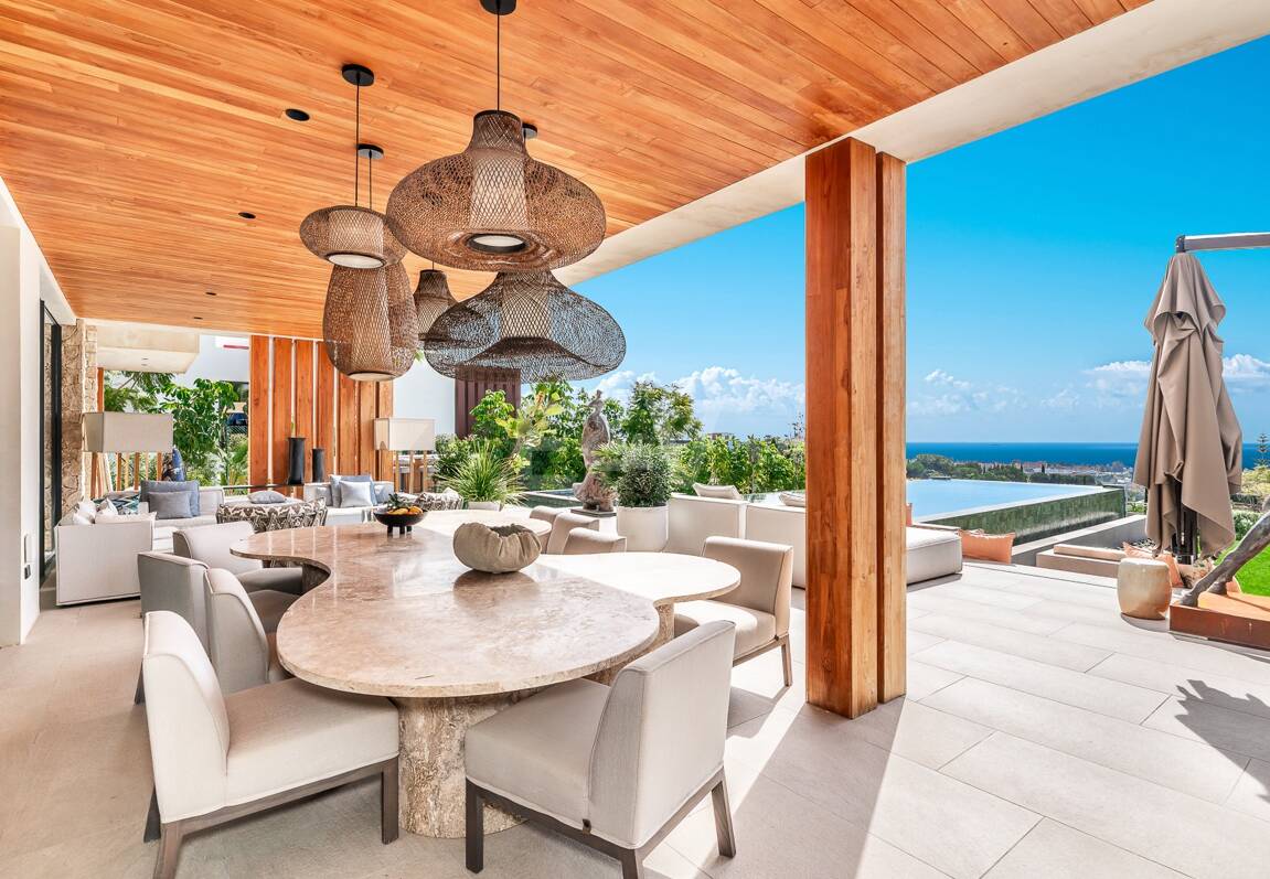 Spektakulär villa i Los Flamingos med panoramautsikt över havet