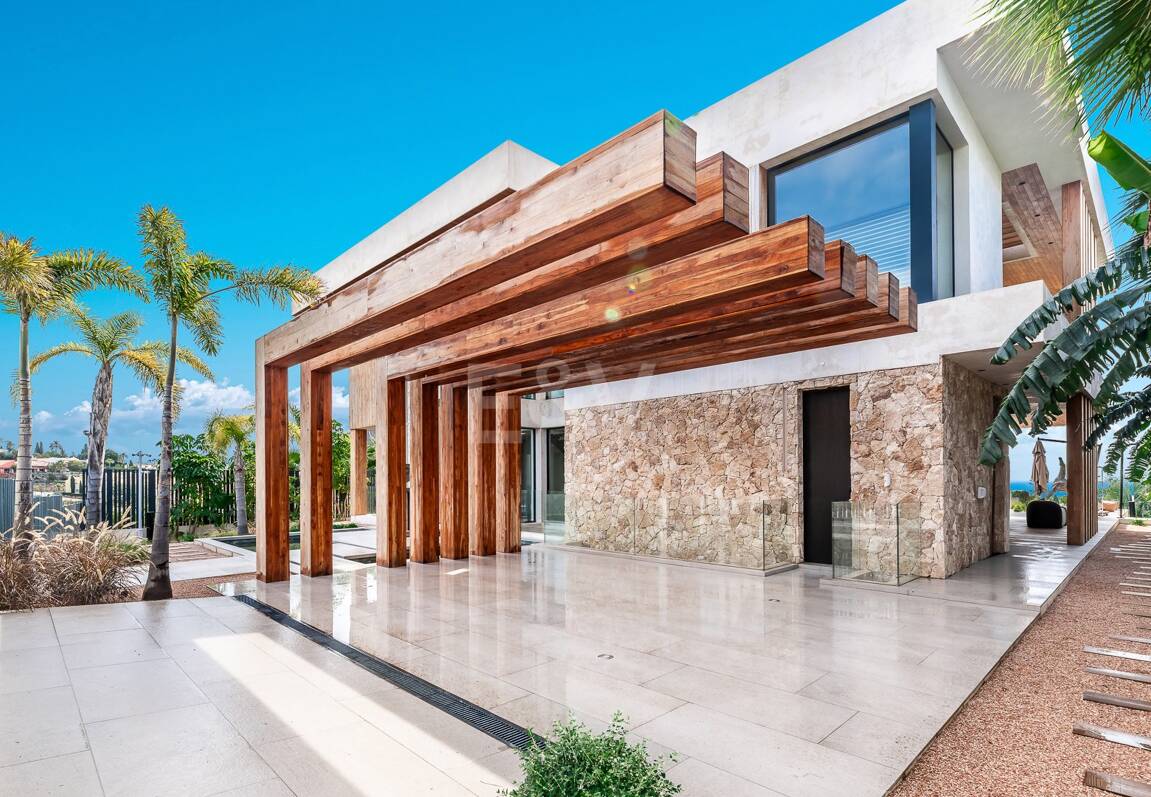 Spektakulär villa i Los Flamingos med panoramautsikt över havet