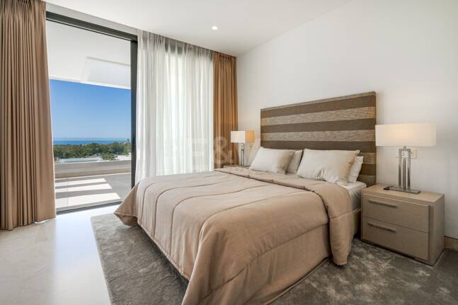 Luxury Modern villa with sea views in La Alqueria