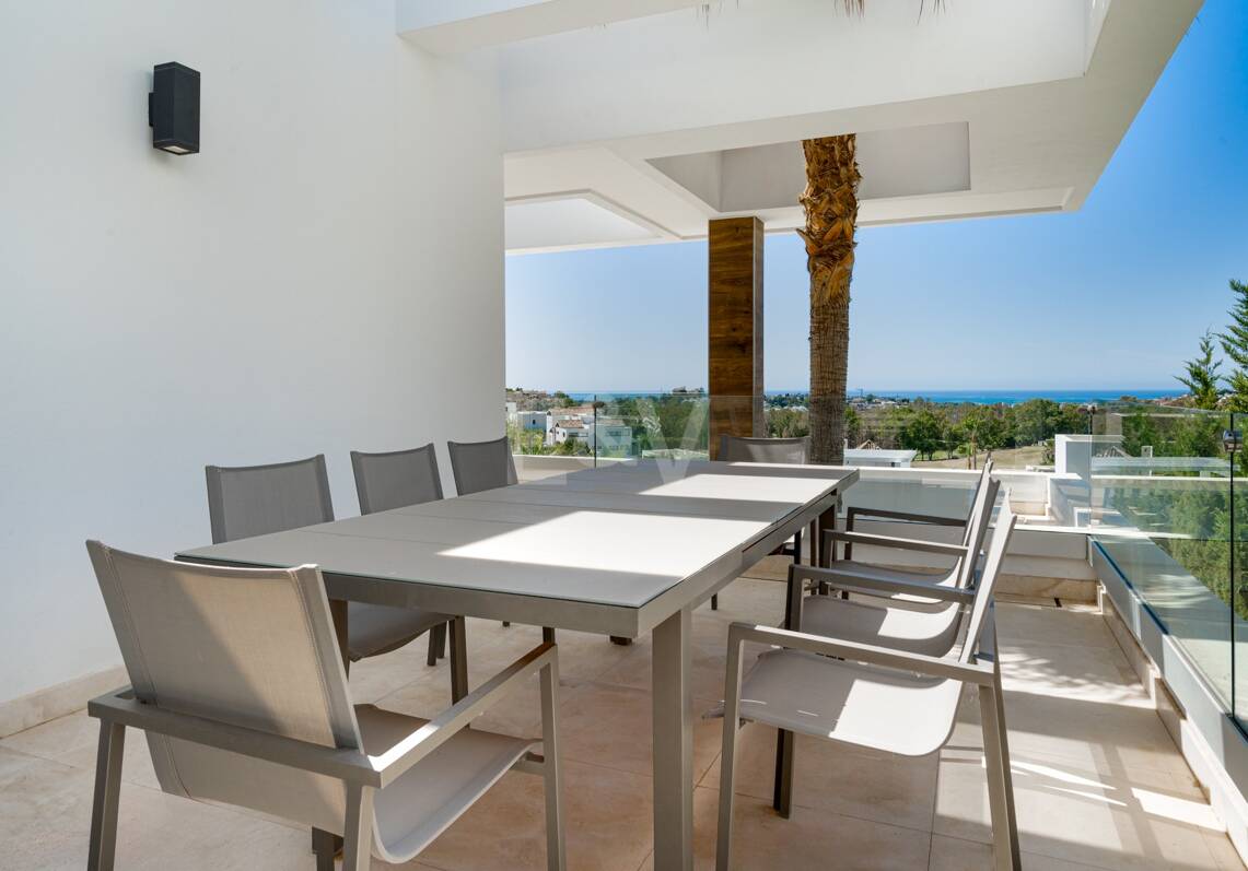 Luxuriöse moderne Villa mit Meerblick in La Alqueria