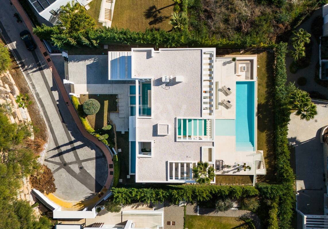 Luxuriöse moderne Villa mit Meerblick in La Alqueria