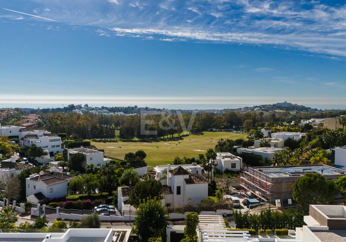 Luxuriöse moderne Villa mit Meerblick in La Alqueria