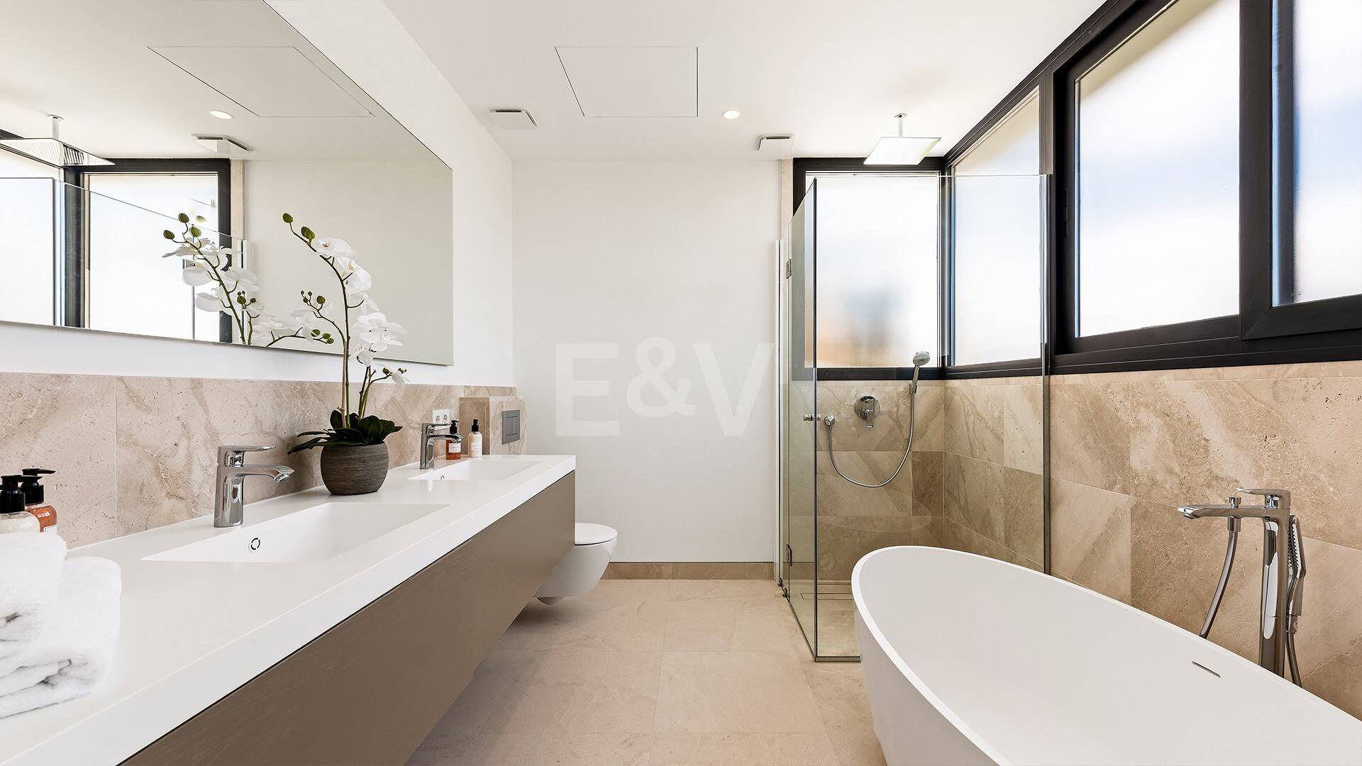 Luxury Modern villa with sea views in La Alqueria