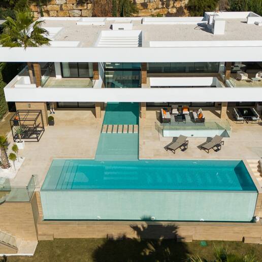 Luxury Modern villa with sea views in La Alqueria