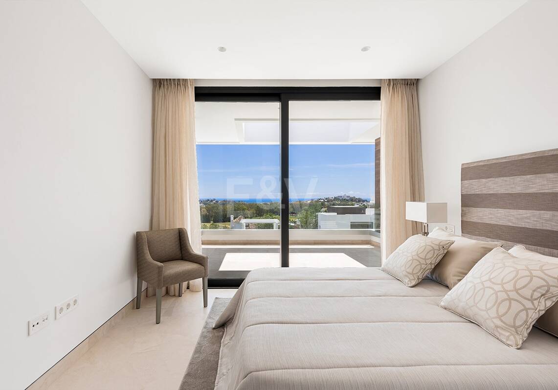 Luxuriöse moderne Villa mit Meerblick in La Alqueria